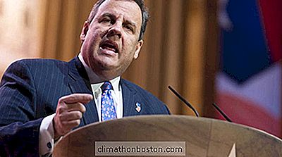 New Jersey Governor Chris Christie Vetoes $ 15 Minimumslønn Citing Concern For Businesses