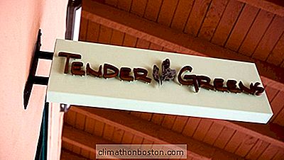テンダー・グリーンズ・レストランは自ら自ら成長し、現場で生産する