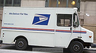 Ledelse: US Postal Service Senker Pakkepriser
